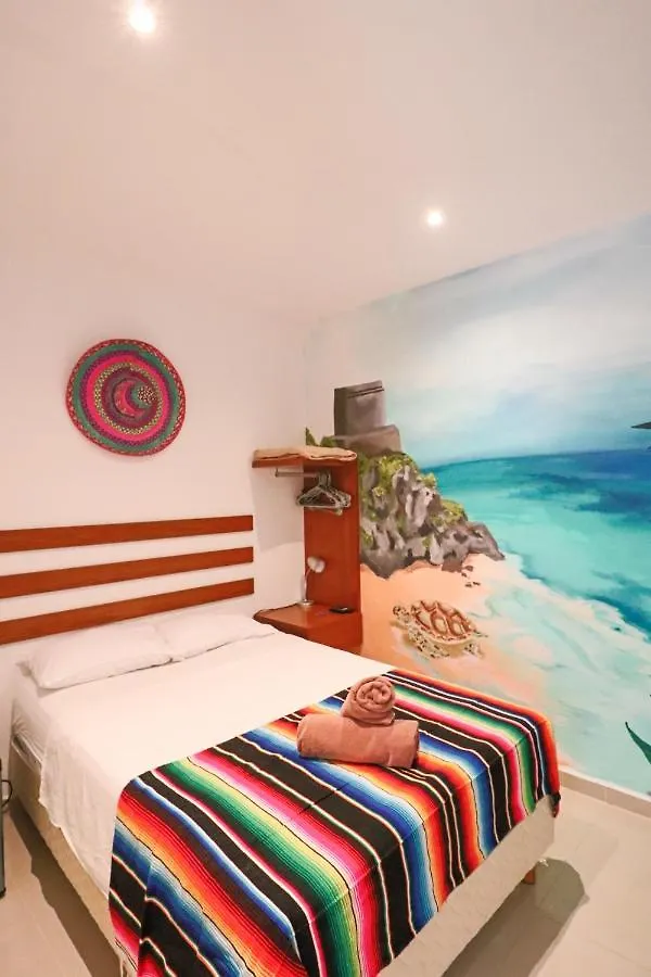 Villa Leo Cancun Downtown Homestay